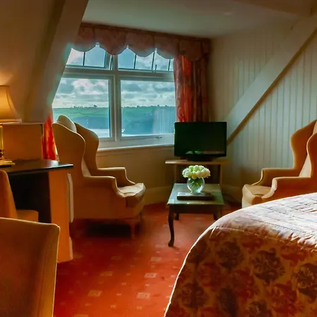Porth Avallen Hotel 3*